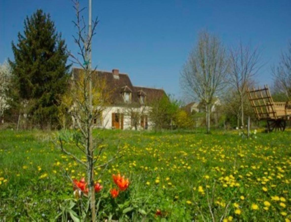 Chambres D'Hotes Les Pierries Vézannes 外观 照片